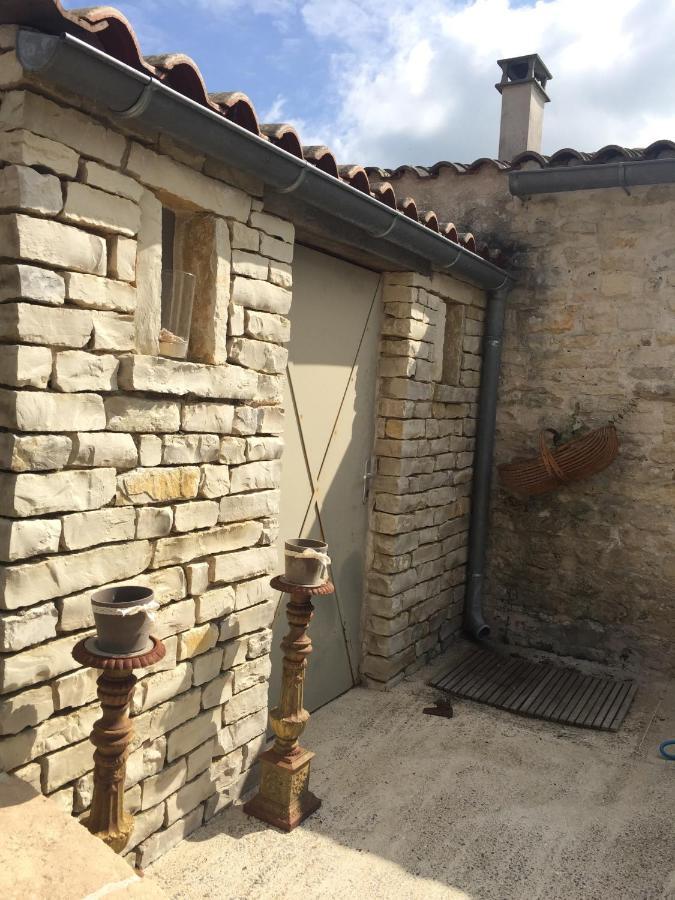Spa Campagne Design Thairé Exterior photo